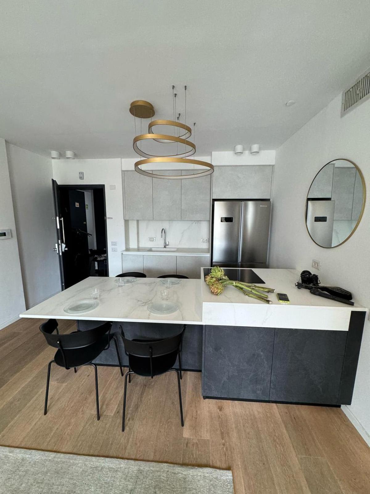Apartment 2br In Nahalat Binyamin By Holyguest Tel Aviv
