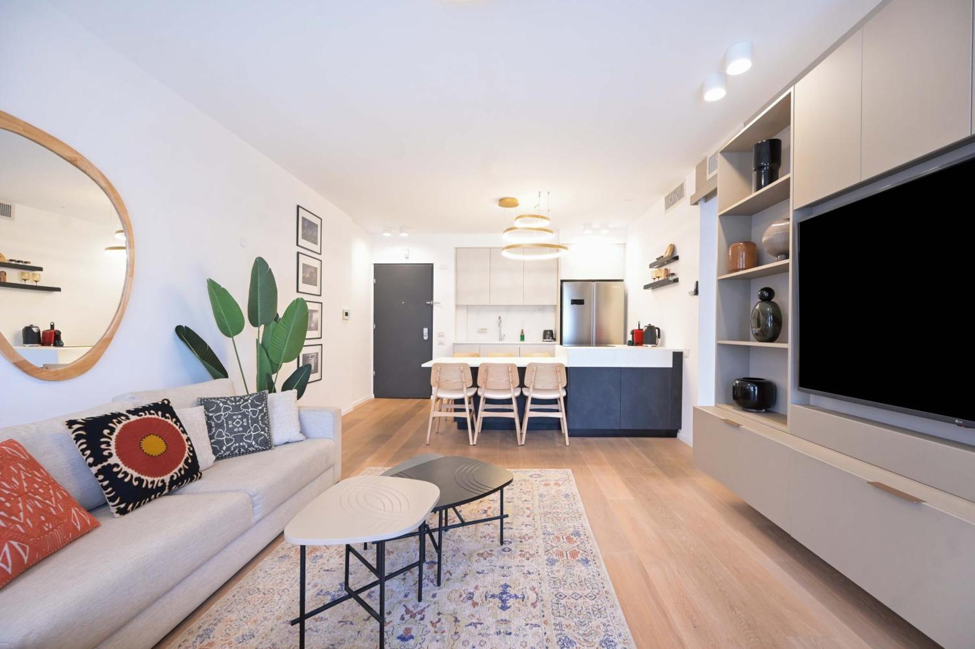 2br In Nahalat Binyamin By Holyguest *