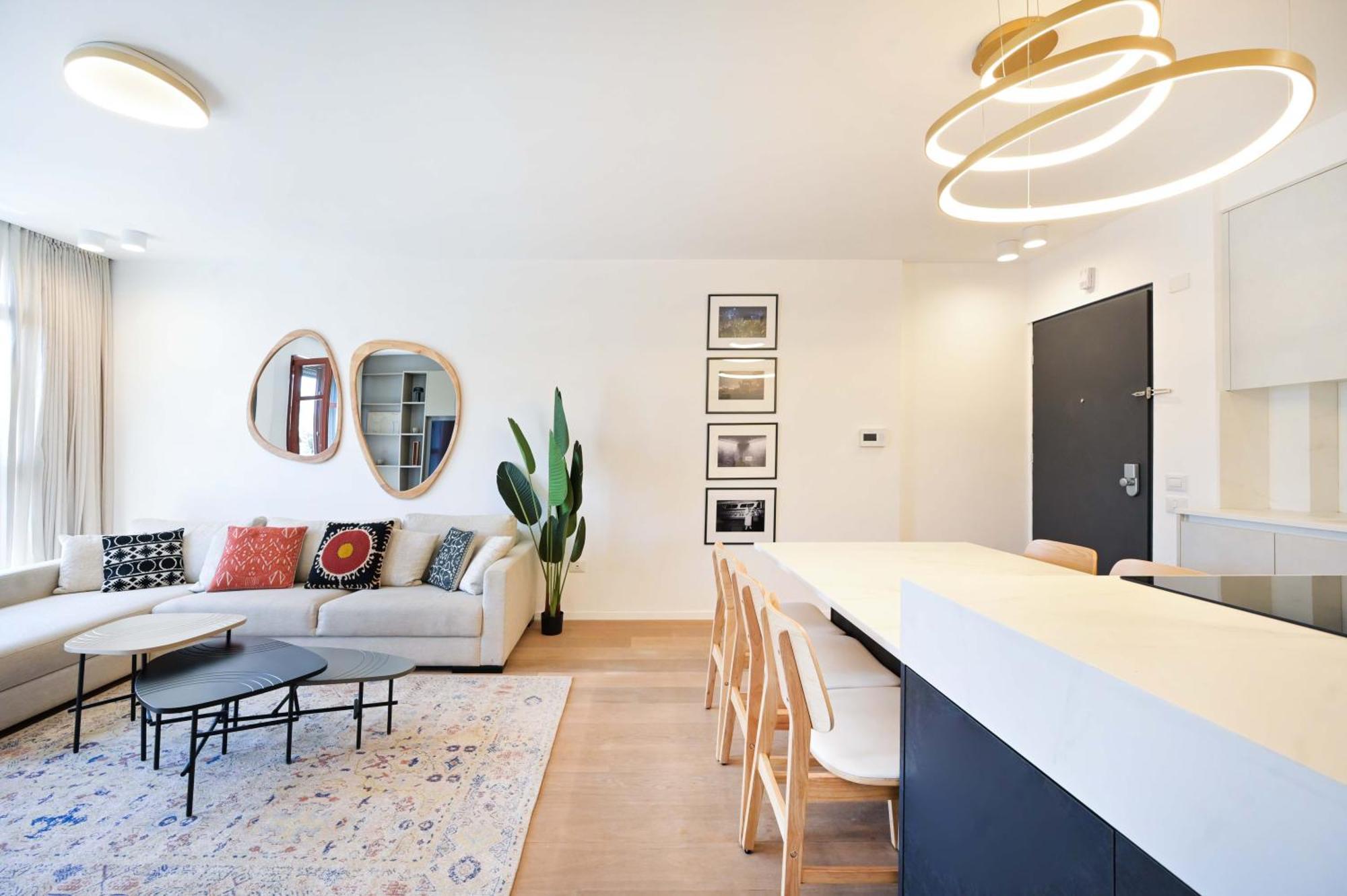 2br In Nahalat Binyamin By Holyguest