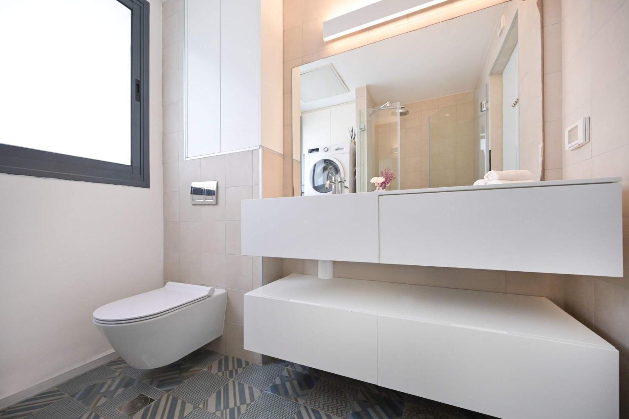 2br In Nahalat Binyamin By Holyguest Tel Aviv